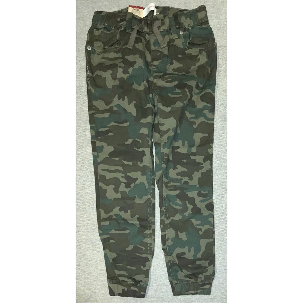 Levi’s Camo Joggers size 8reg